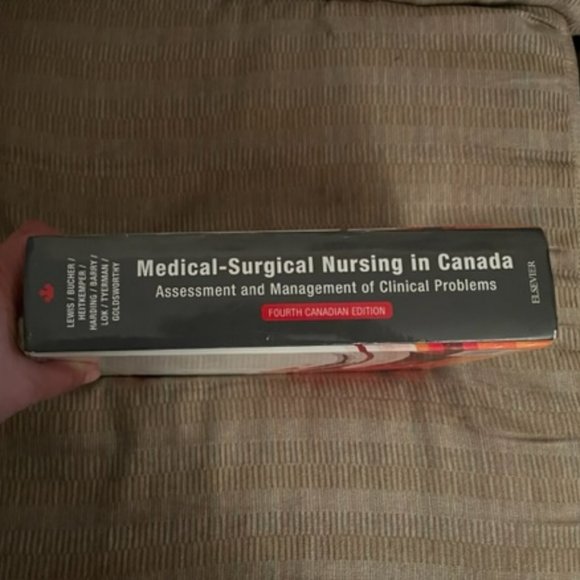 ** SOLD ** Medical-Surgical Nursing in Canada 4th Ed Elsevier Nursing Textbook - Picture 3 of 5